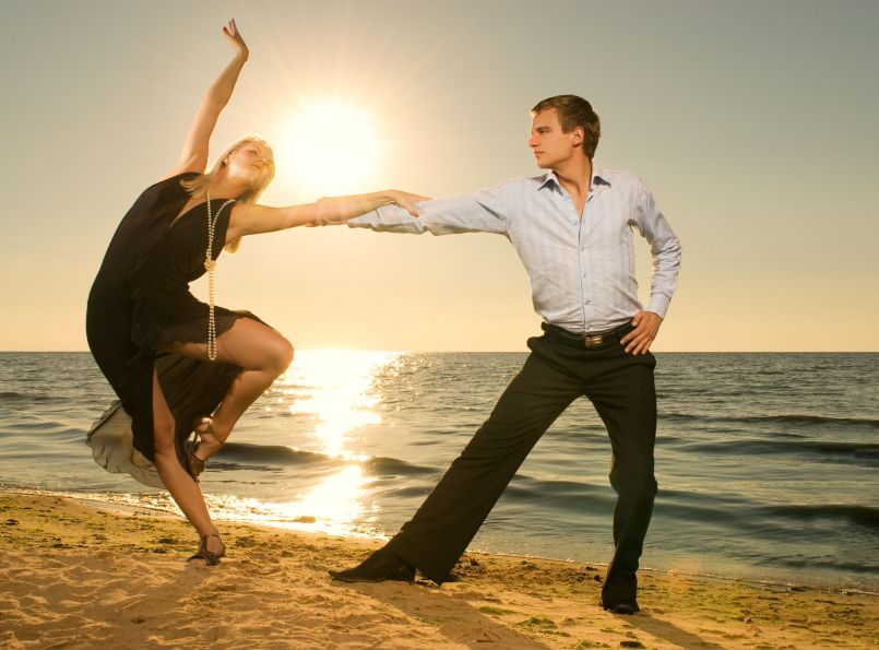 12 Types of Ballroom Dances